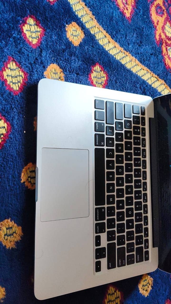 macbook 2015 pro 2