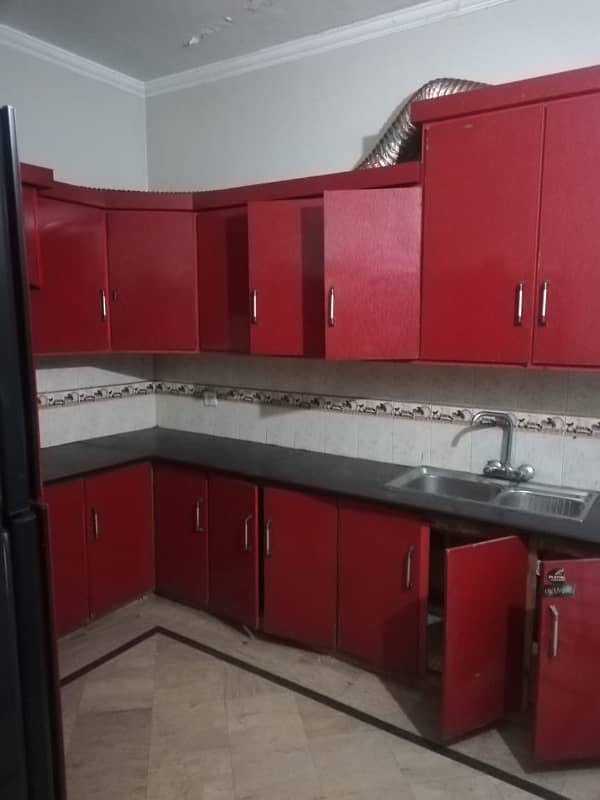 MIAN ESTATE OFFERS SEMI FURNISHED 6 MARLA FULLY MARBLE FLOORING INDEPENDENT HOUSE FOR RENT 7