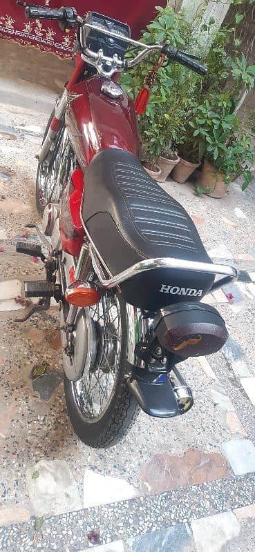 Honda CD 125 Model 2021 6