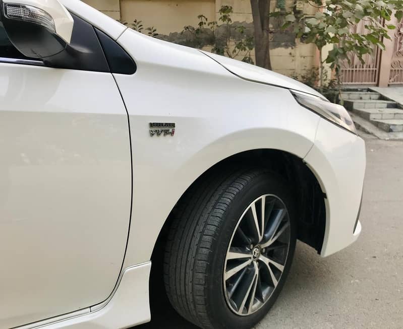 Toyota Altis Grande 2019 4