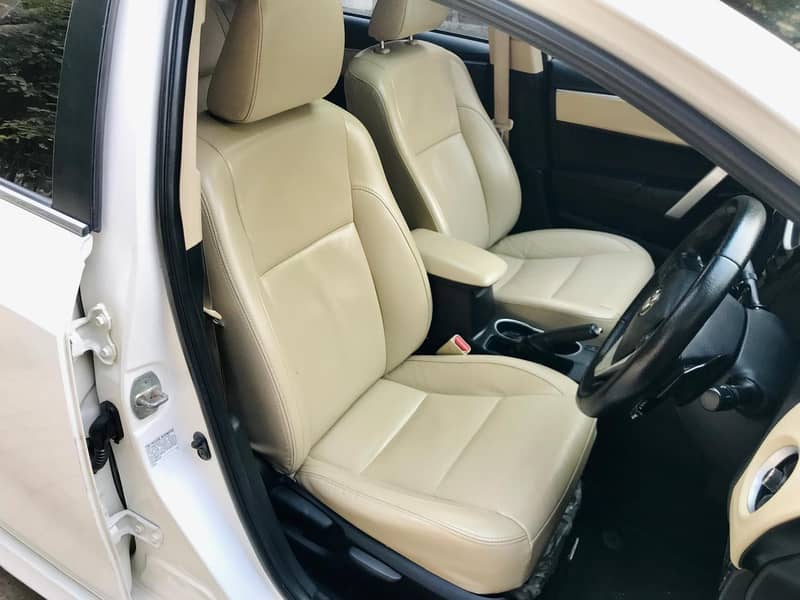 Toyota Altis Grande 2019 7