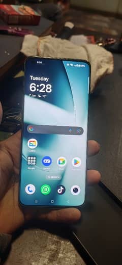 One plus 11 5g 16gb ram wala