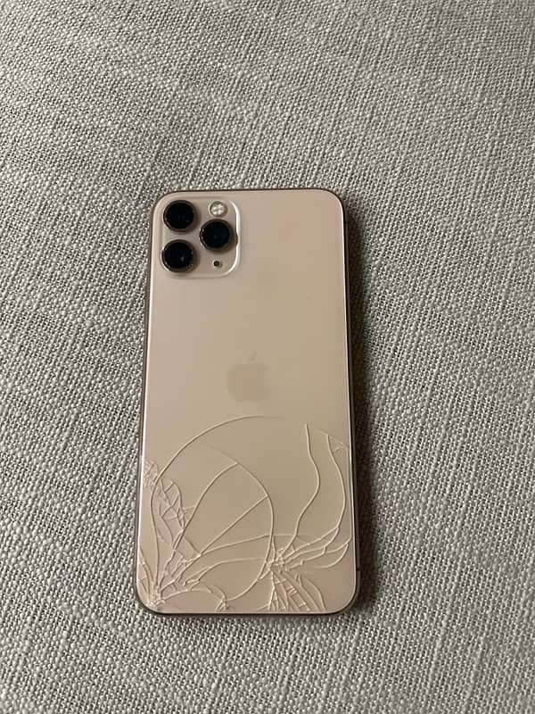 Iphone 11pro 256 PTA 0