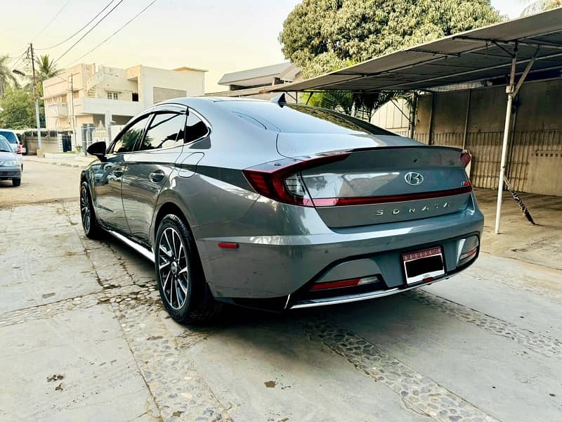 Hyundai Sonata 2.0 2023 Model first Hand 3