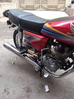 Honda 125 model 2011 bio mactric nahi h smart card and file h