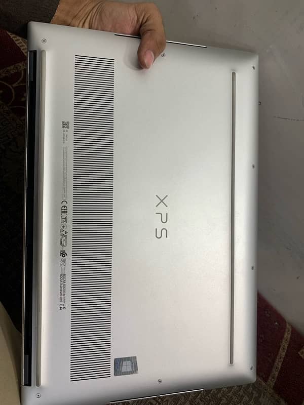 XPS 15 9510 6