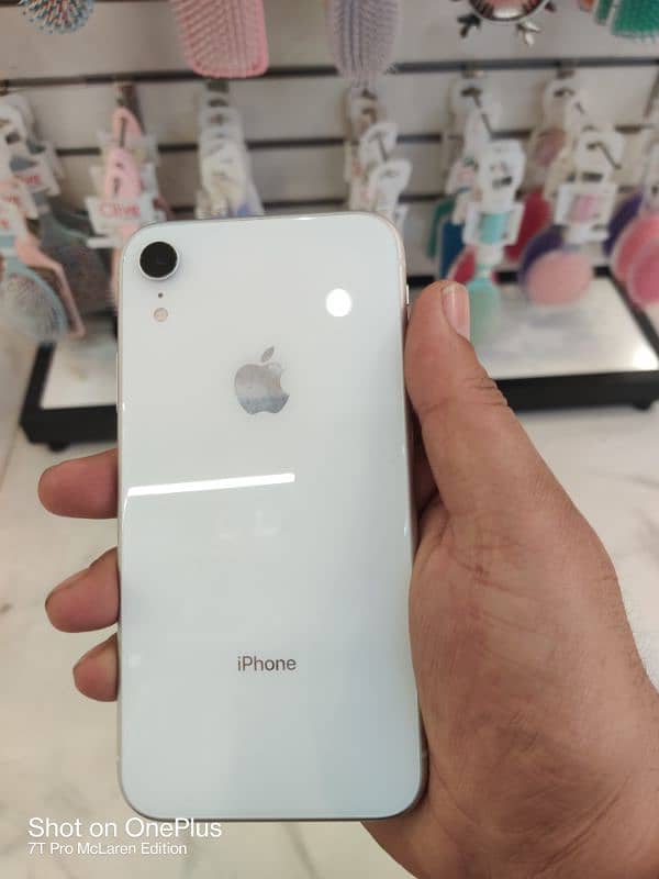 iPhone XR PTA approved 1