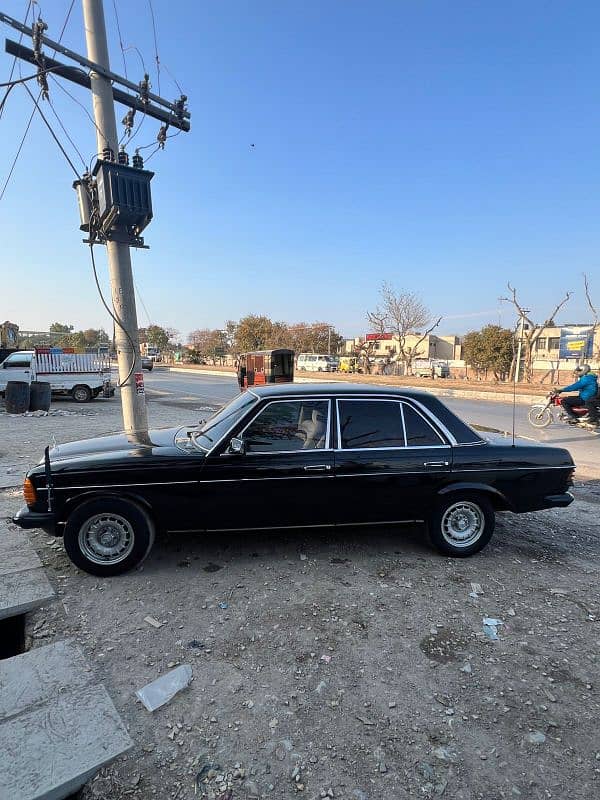 Mercedes E Class 1976 7