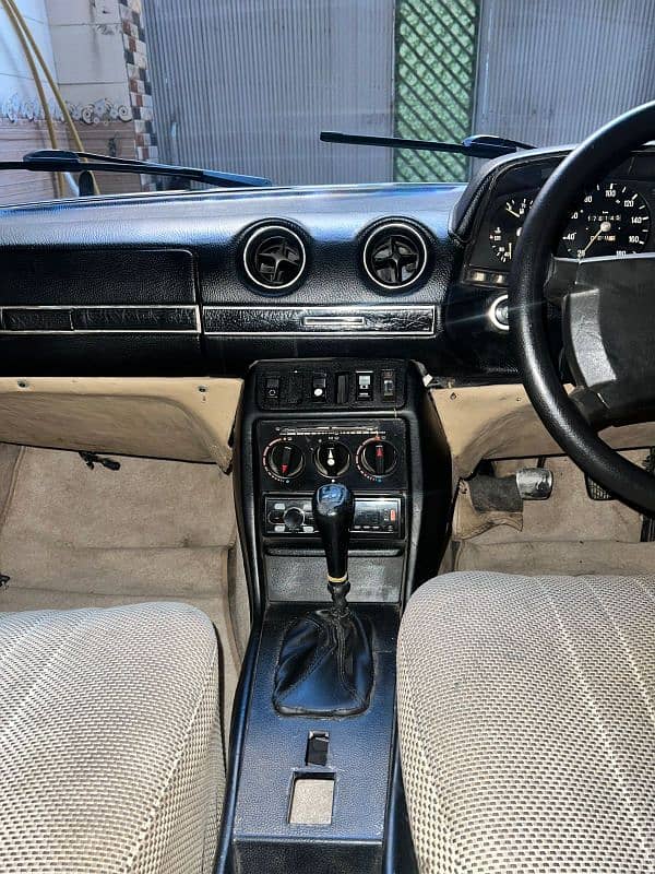 Mercedes E Class 1976 9