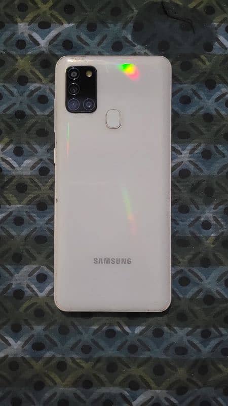 Samsung galaxy A 21s with box 0