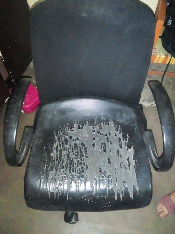 office chair in good condition 0