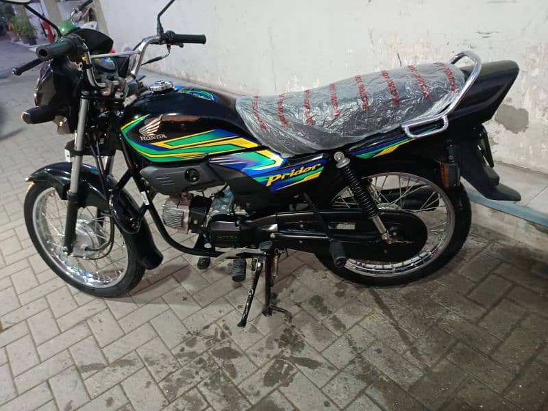 Honda 100 prider 2023 model lush condition perfect sound 12