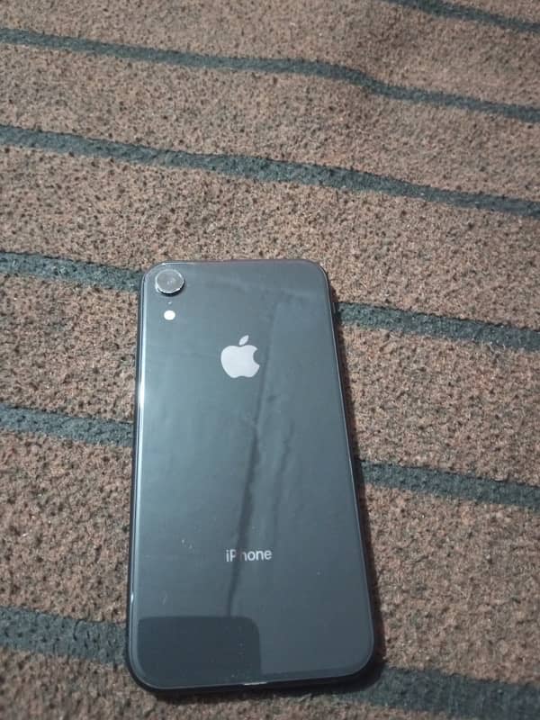 IPhone XR 64b 3