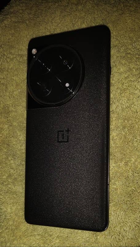 OnePlus 12 16gb 512gb box charger official pta 0