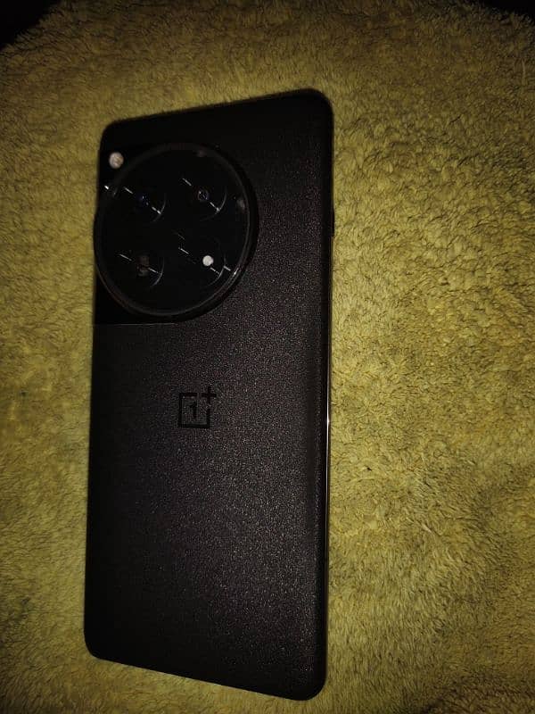 OnePlus 12 16gb 512gb box charger official pta 5