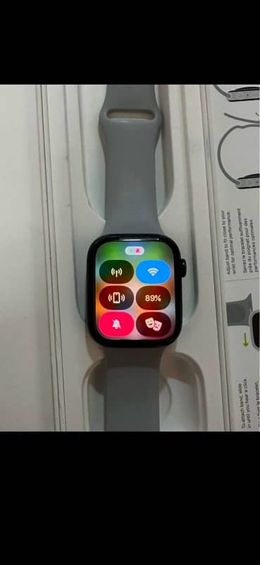 Apple Watch series 7.45mm cellular plus GPS 5