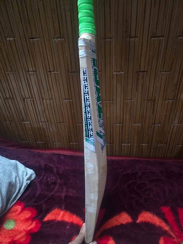 Hardball cricket bats 4