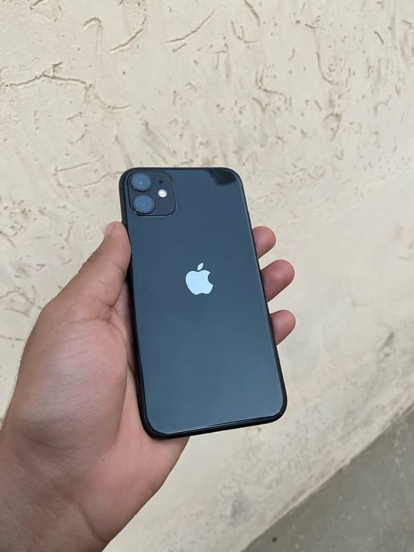 iPhone 11 64gb condition 10/10 2