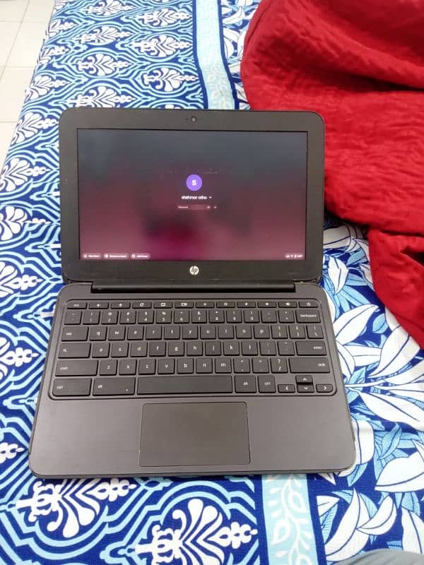 hp Chromebook laptop 7ram 64storge 2