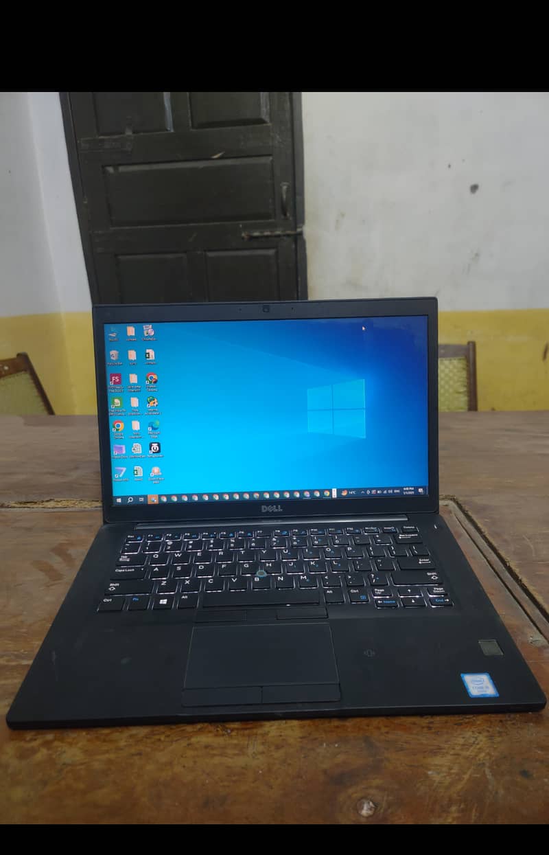 Hp laptop latitude 7480 model 8.256 ssd 1