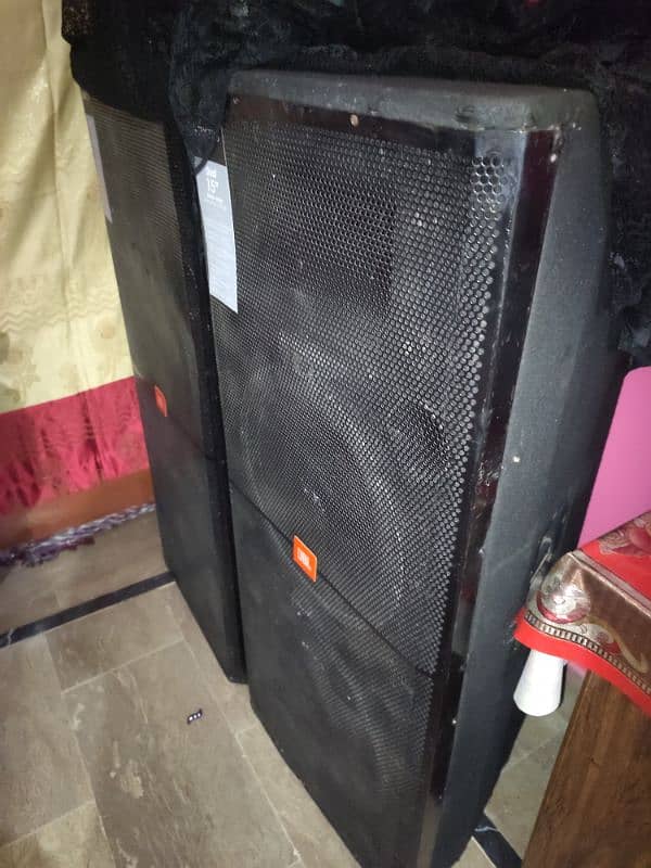 sp4 echo JBL  sound 600 speaker 100 wat high hai 5