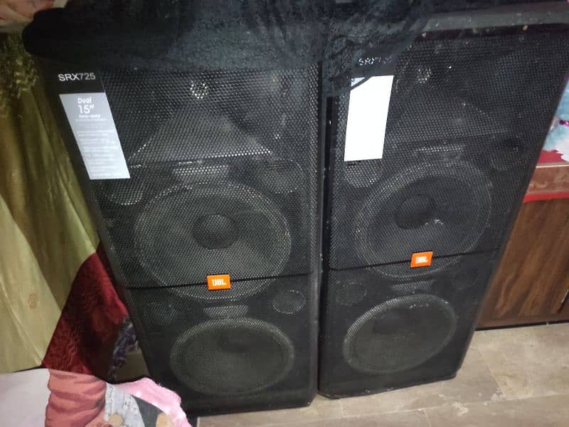 sp4 echo JBL  sound 600 speaker 100 wat high hai 6