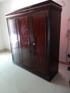 3 Door Cupboard