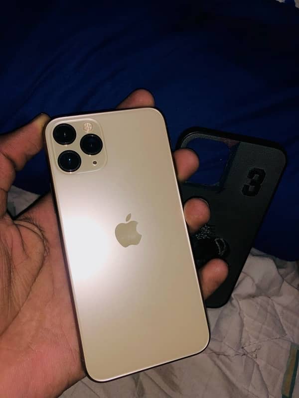 iphone 11 pro 4