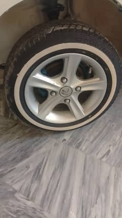 Tyre Rim For sale R 13