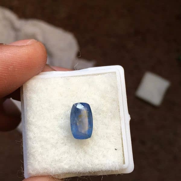 ceylone sapphire 2