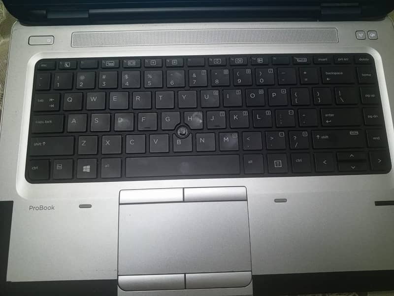 Hp i5 7th urgent  sale  ( 36000) 2