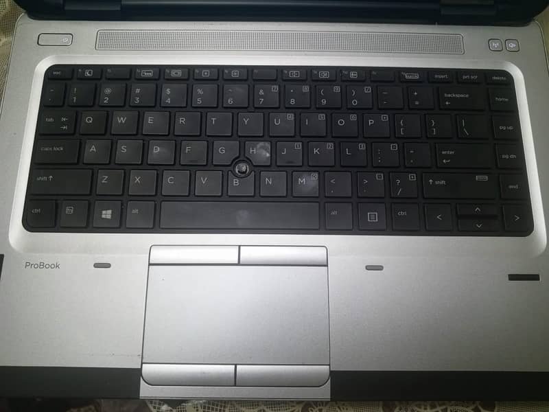 Hp i5 7th urgent  sale  ( 36000) 6