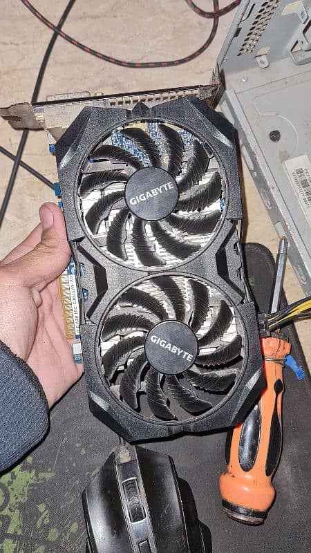 gtx750ti graphic card for sale ( 2gb ) 2