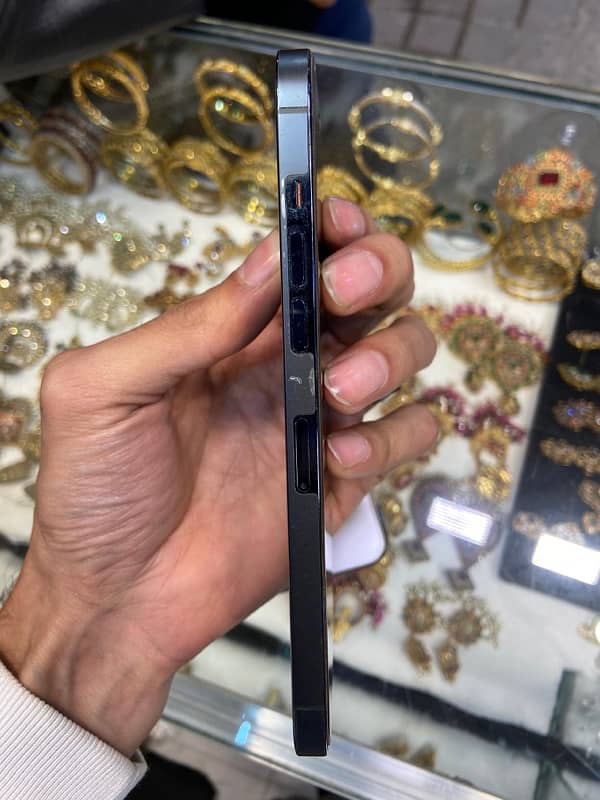 Iphone 12 pro max 256GB PTA 3