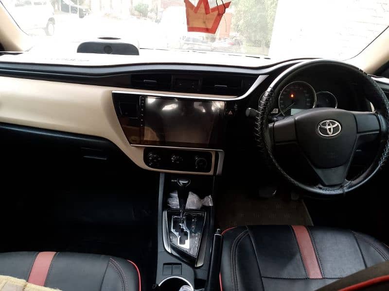 Toyota Corolla XLI 2018 automatic 12