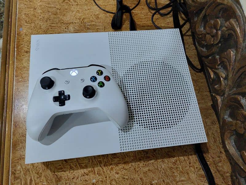 Xbox One S (Imported) 1