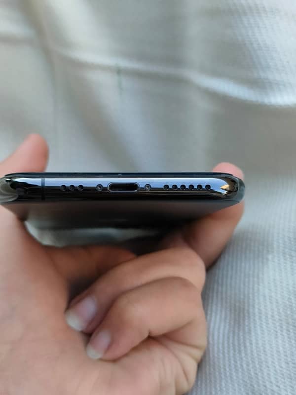 Iphone 11 pro 6