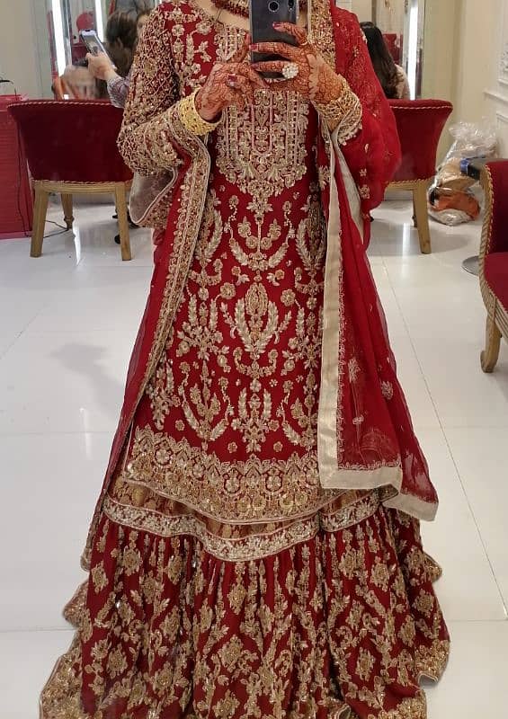 barat lehenga 0