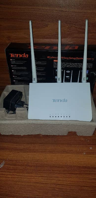 Tenda N300 Router | model: F3 0