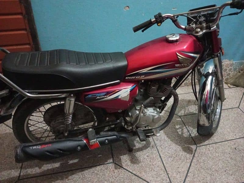 Honda CG125 for Sale - Excellent Condition, Well Maintained 0