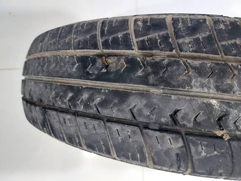 145/80/R13 Tycon only 1 tyre 3