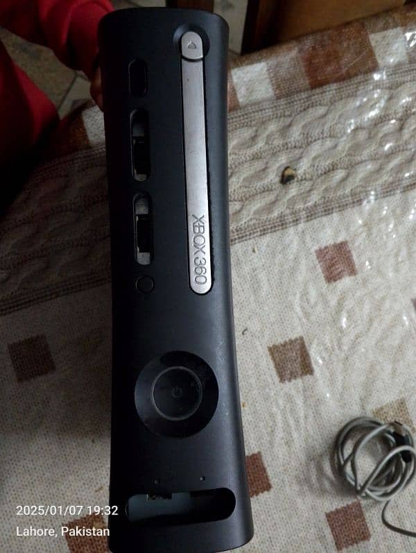 XBox 360 120 GB HD 4