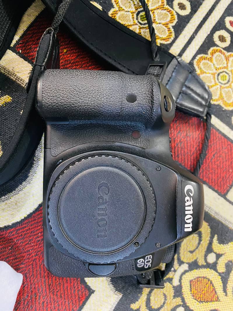 Canon DSLR 3