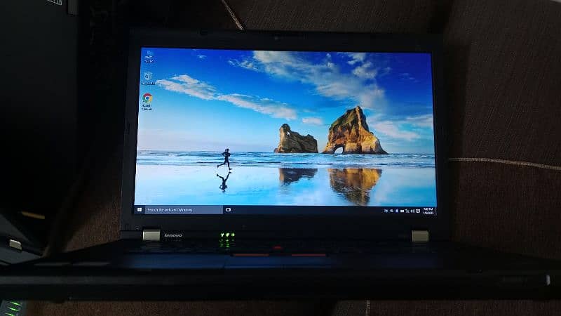 Lenovo Thinkpad T520 l core i5 2nd generation l 10/10 2