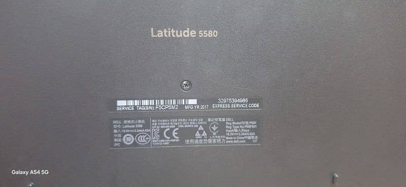 DELL Latitude 5580 3