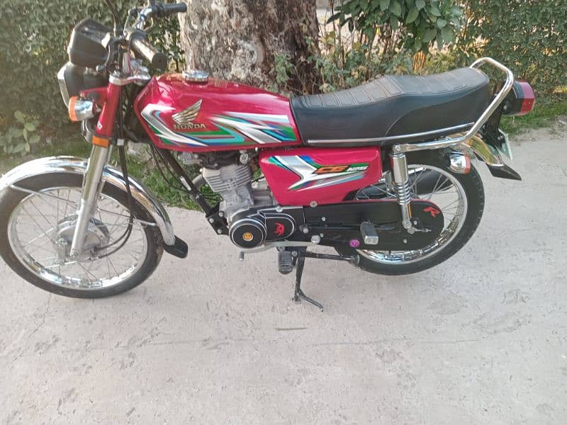 Honda cG125 1