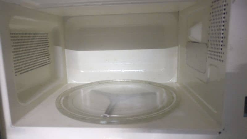 Microwave 1