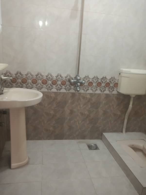 6 Marla triple story triple unit range road near attock pump 1