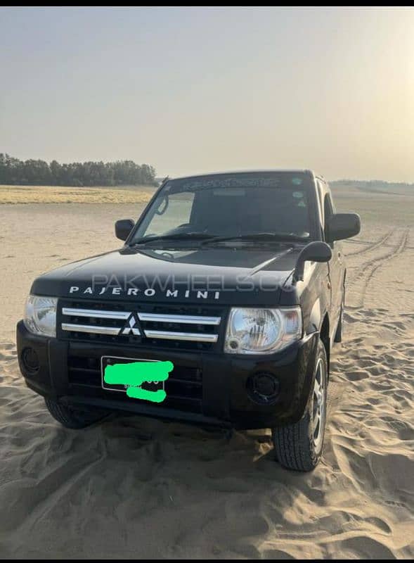 Mitsubishi Pajero Mini 2012 10