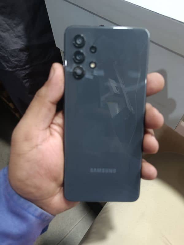 Samsung galaxy a32 condition 10/10 fresh piece no open no repair 0